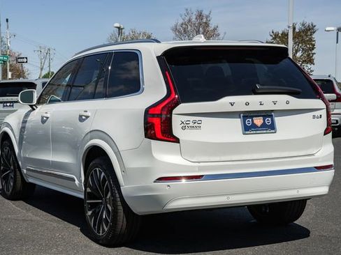 New 2026 Volvo XC90 B6 Ultra w/ Protection Package Premier AWD/4WD image 5