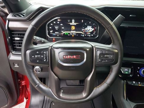 Used 2025 GMC Sierra 2500 AT4 w/ AT4 Premium Plus Package image 21