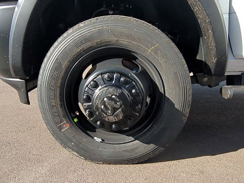 New 2026 RAM 5500 Tradesman AWD/4WD image 15