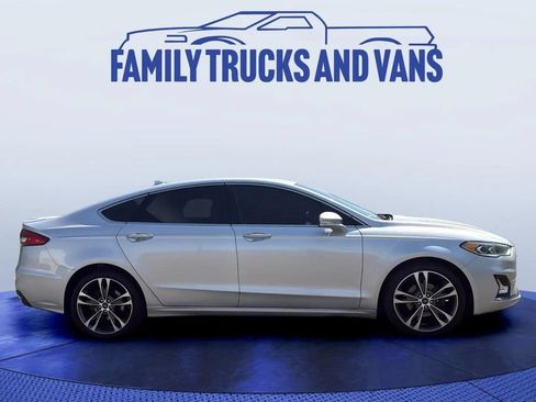 Used 2019 Ford Fusion Titanium AWD/4WD image 6