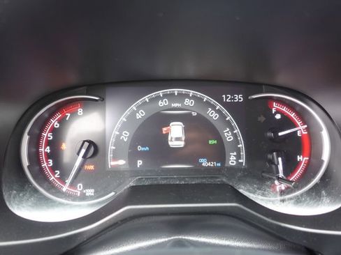 Certified 2023 Toyota RAV4 XLE Premium AWD/4WD image 20