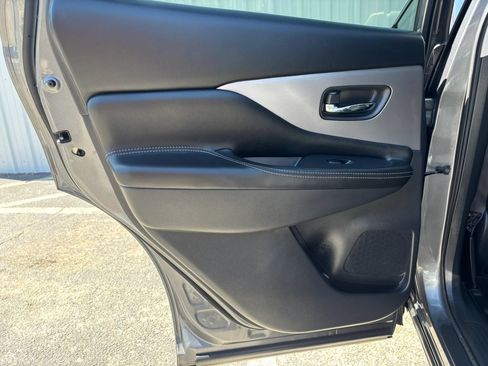 Used 2023 Nissan Murano SV AWD/4WD image 48