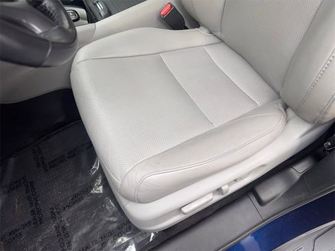 Used 2019 Honda Pilot Elite image 30