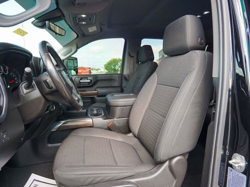Used 2022 Chevrolet Silverado 2500 LT w/ Midnight Edition AWD/4WD image 23