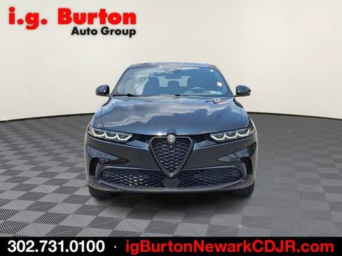 Used 2024 Alfa Romeo Tonale Veloce AWD/4WD image 2