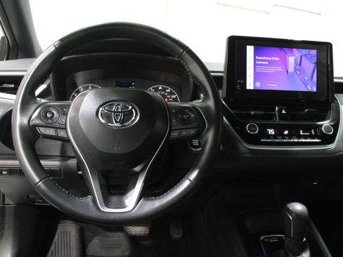 Used 2025 Toyota Corolla SE image 8
