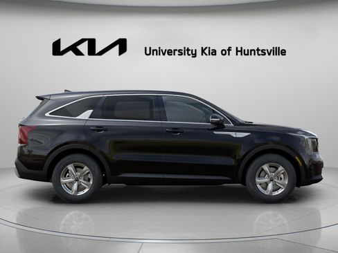 New 2026 Kia Sorento LX image 9