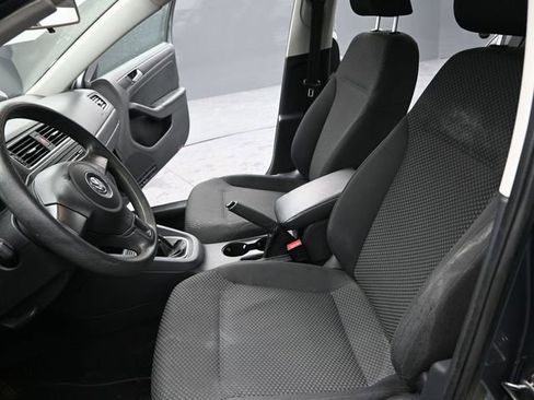 Used 2014 Volkswagen Jetta S image 15