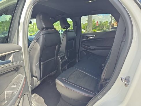 Used 2024 Ford Edge ST-Line w/ Cargo Accessory Package AWD/4WD image 6