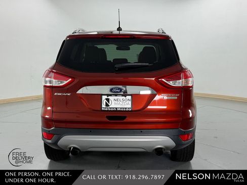 Used 2014 Ford Escape Titanium w/ Equipment Group 401A FWD image 7