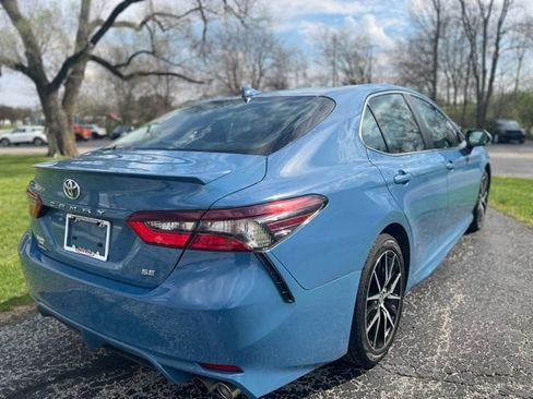 Used 2023 Toyota Camry SE FWD image 8