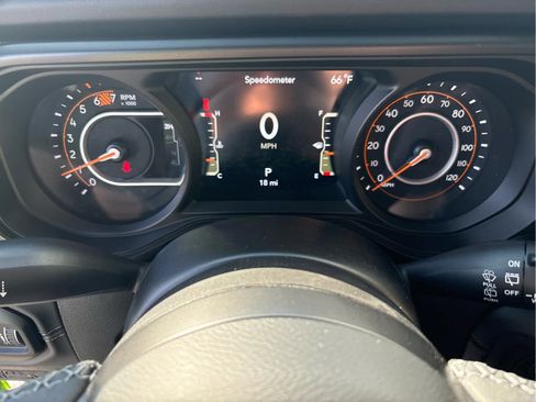 New 2025 Jeep Wrangler Unlimited Rubicon image 11