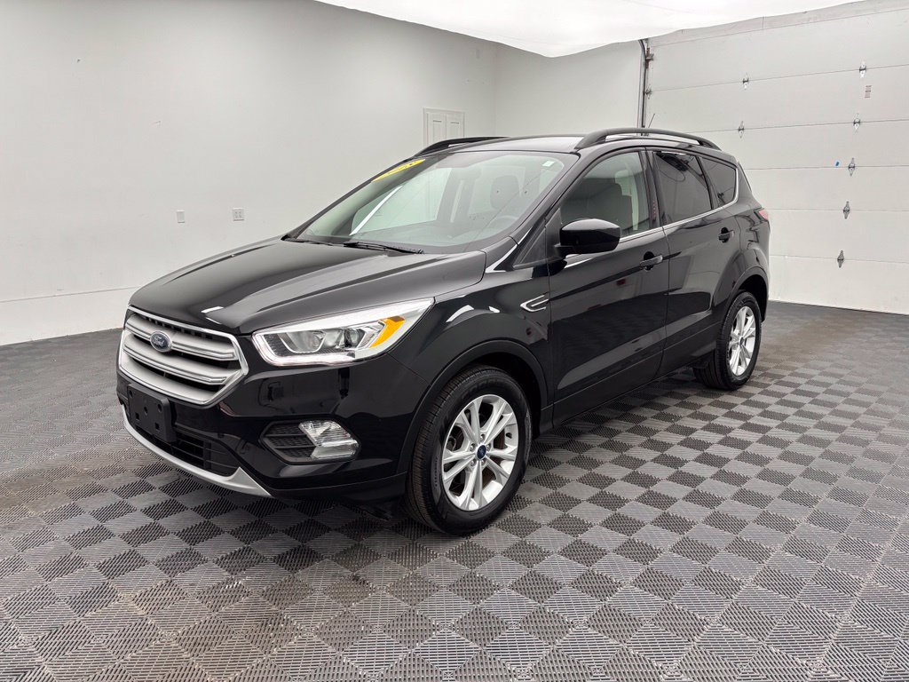 Used 2018 Ford Escape SEL FWD image 2