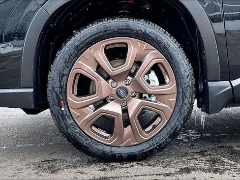 New 2026 Subaru Ascent Limited Bronze image 15