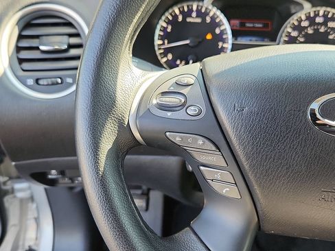 Used 2013 INFINITI JX35 AWD w/ Premium Pkg image 21