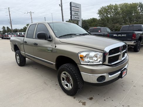 Used 2007 Dodge Ram 2500 Truck SLT AWD/4WD image 18