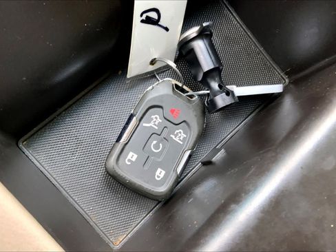 Used 2015 GMC Yukon SLT w/ Open Road Package AWD/4WD image 15