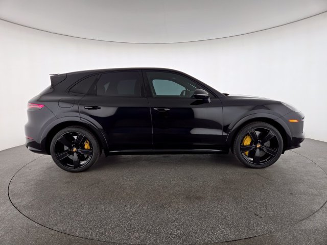 Used 2020 Porsche Cayenne Turbo AWD/4WD image 6