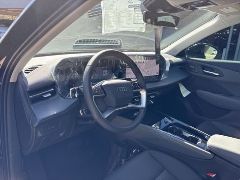 New 2026 Audi Q3 quattro 2.0T image 12