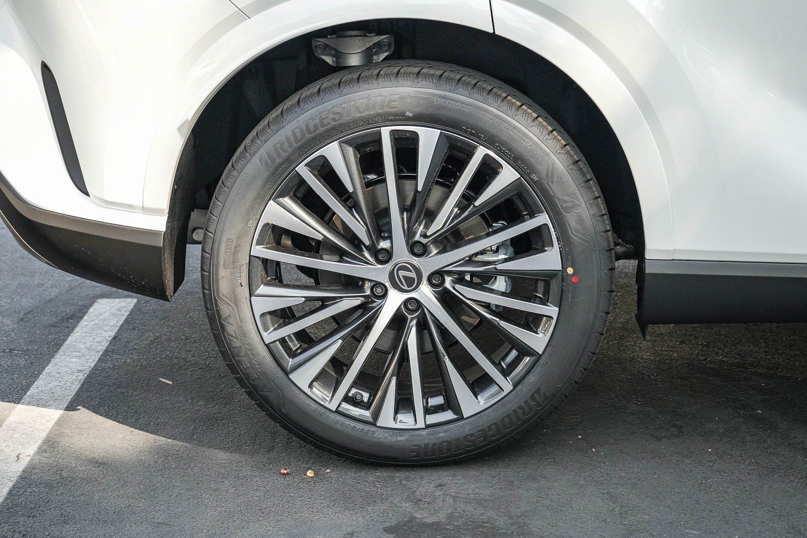 New 2026 Lexus RX 350 Premium Plus w/ Accessory Package (K3) FWD image 11