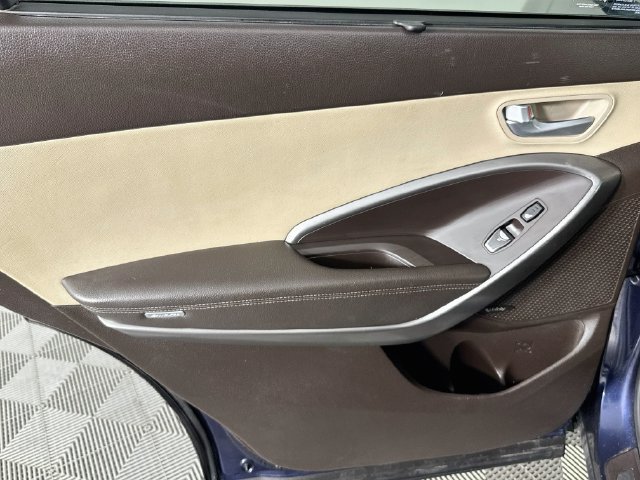Used 2018 Hyundai Santa Fe Limited AWD/4WD image 23