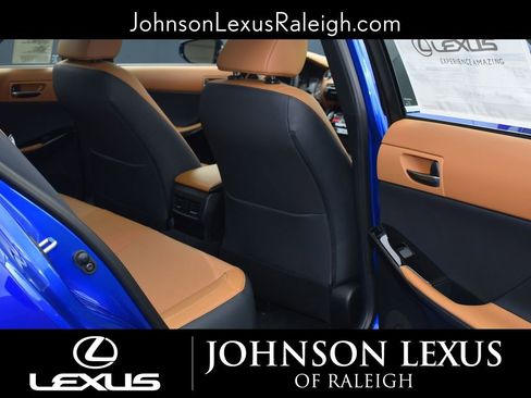Used 2025 Lexus IS 350 F Sport image 10