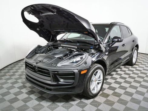 New 2026 Porsche Macan Turbo AWD/4WD image 34