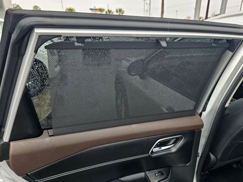 Used 2023 Nissan Rogue Platinum w/ Platinum Premium Package image 14