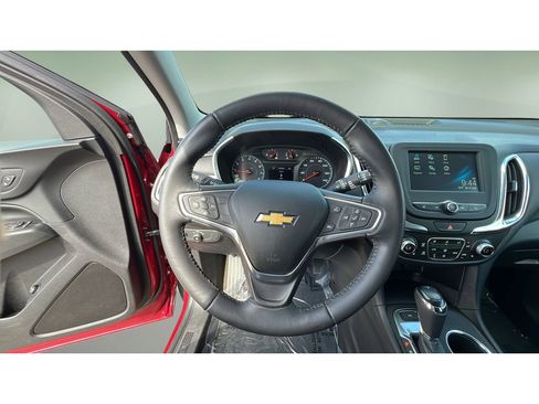 Certified 2018 Chevrolet Equinox LT AWD/4WD image 22