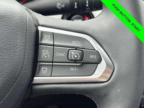 Used 2023 Jeep Compass Limited w/ Elite Group AWD/4WD image 14