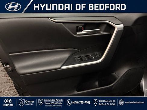 Used 2023 Toyota RAV4 SE w/ Convenience Package AWD/4WD image 14