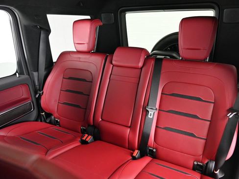Used 2026 Mercedes-Benz G 63 AMG 4MATIC image 4