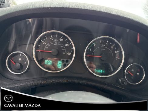 Used 2012 Jeep Wrangler Unlimited Sport w/ Connectivity Group image 8