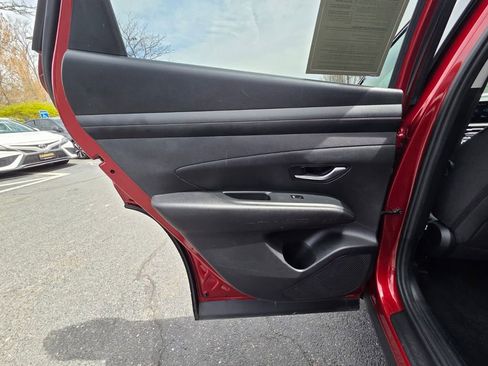 Used 2025 Hyundai Tucson SEL AWD/4WD image 18