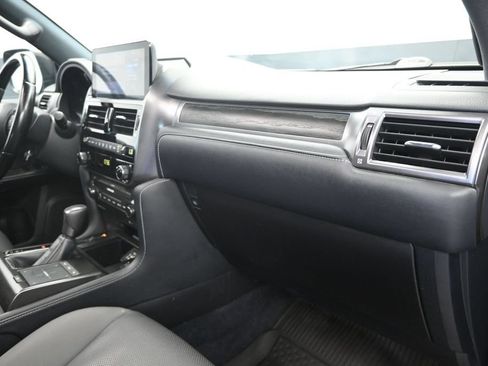 Used 2022 Lexus GX 460 w/ Black Line Special Edition AWD/4WD image 24