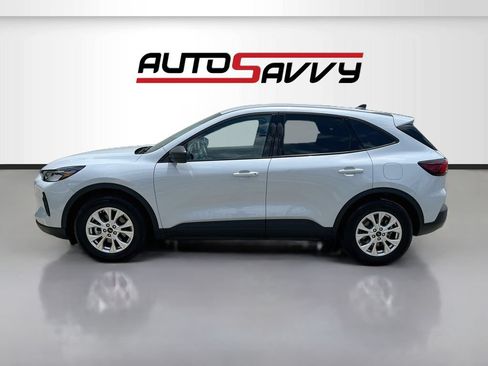 Used 2025 Ford Escape Active FWD image 4
