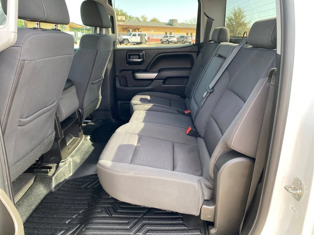 Used 2018 Chevrolet Silverado 1500 LT w/ All Star Edition RWD image 23