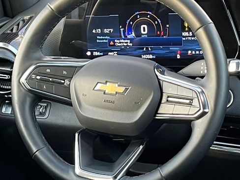 Used 2025 Chevrolet Equinox LT image 29