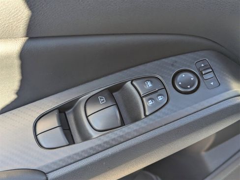 Used 2025 Nissan Altima 2.5 S image 22