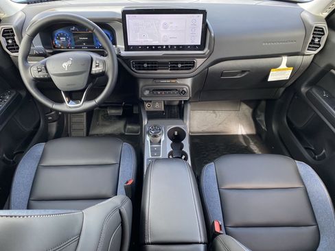 New 2025 Ford Bronco Sport Outer Banks w/ Sasquatch Outer Banks Package AWD/4WD image 8