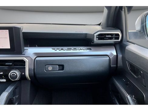Used 2024 Toyota Tacoma SR5 RWD image 45