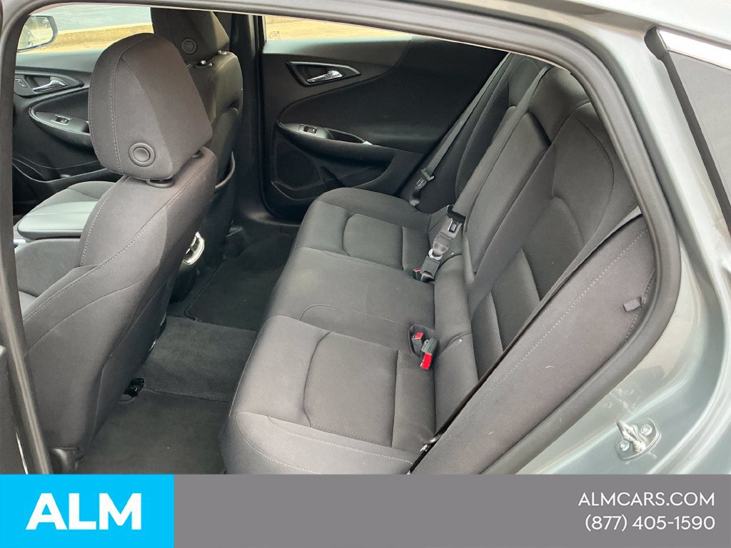 Used 2025 Chevrolet Malibu LT FWD image 14