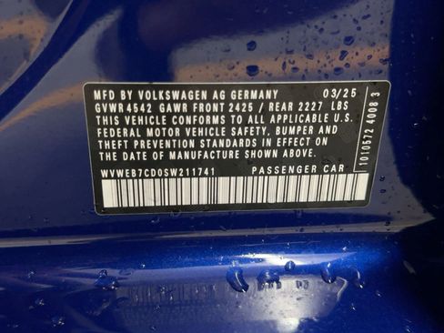 Used 2025 Volkswagen Golf w/ Euro Style Package image 20