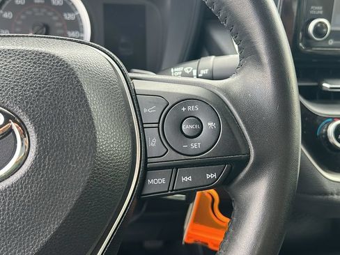 Used 2022 Toyota Corolla SE w/ Carpet Mat Package (TMS) FWD image 19