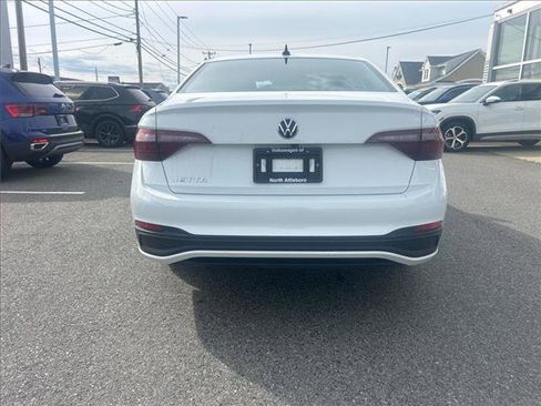Used 2023 Volkswagen Jetta S FWD image 6