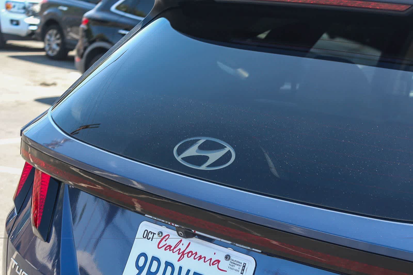 Certified 2025 Hyundai Tucson SEL FWD image 9