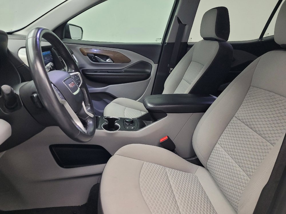 Used 2021 GMC Terrain SLE w/ Driver Convenience Package FWD image 17