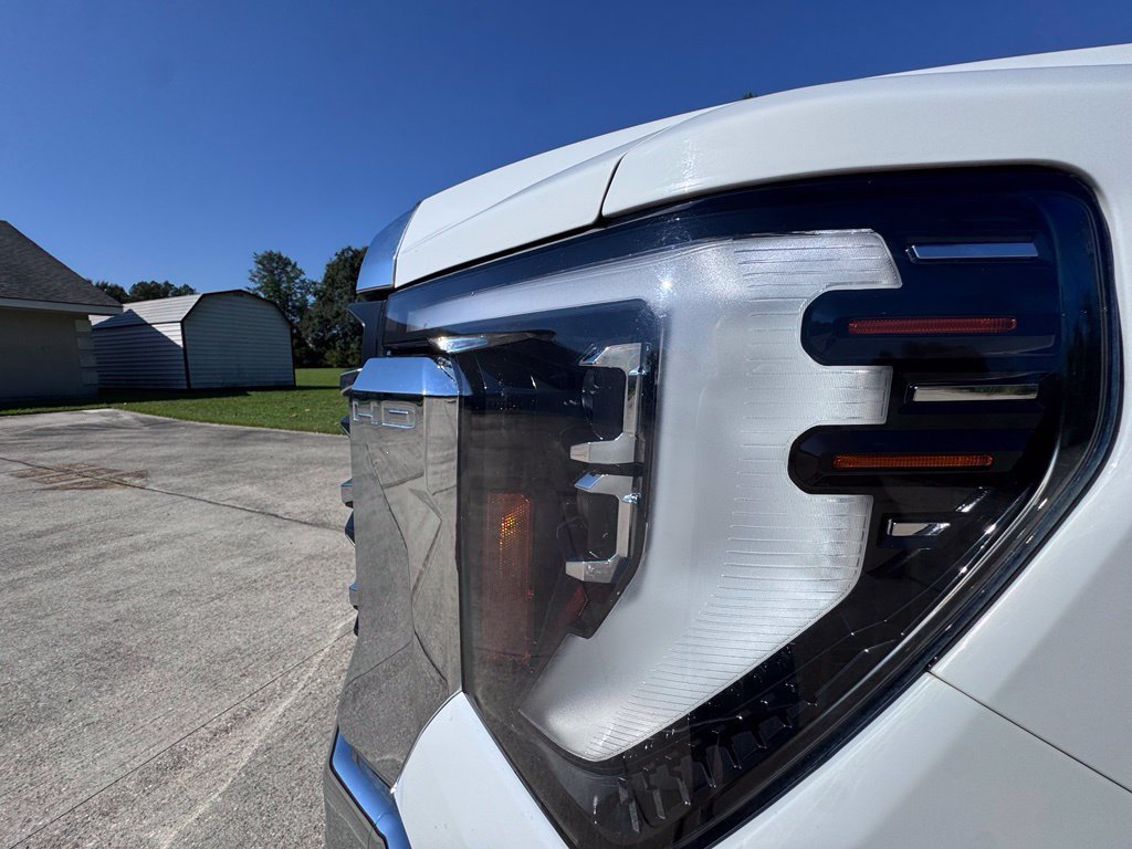 Used 2024 GMC Sierra 2500 SLT AWD/4WD image 19