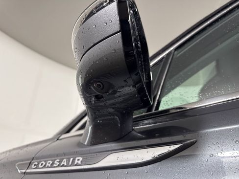 Certified 2022 Lincoln Corsair Reserve w/ Equipment Group 201A image 19