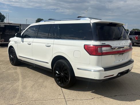 Used 2021 Lincoln Navigator L Reserve AWD/4WD image 8